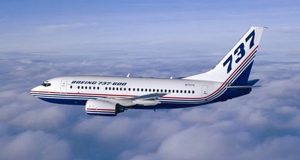 波音再現新問題: 737NG機身發現裂縫